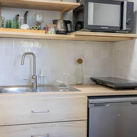 Cosy Avec Balcon Au Centre De Bordeaux Le Bouscat