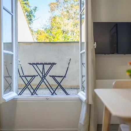 Lägenhet Cosy Avec Balcon Au Centre De Bordeaux Le Bouscat