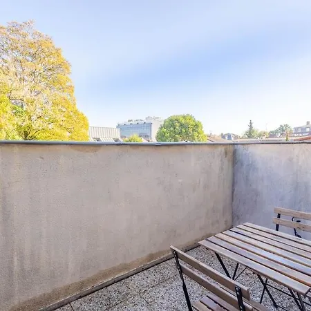 Cosy Avec Balcon Au Centre De Bordeaux