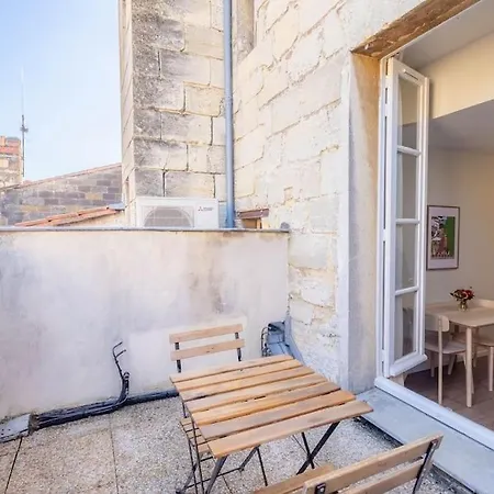 Cosy Avec Balcon Au Centre De Bordeaux Lägenhet *