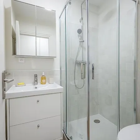 Cosy Avec Balcon Au Centre De Bordeaux Lägenhet Le Bouscat